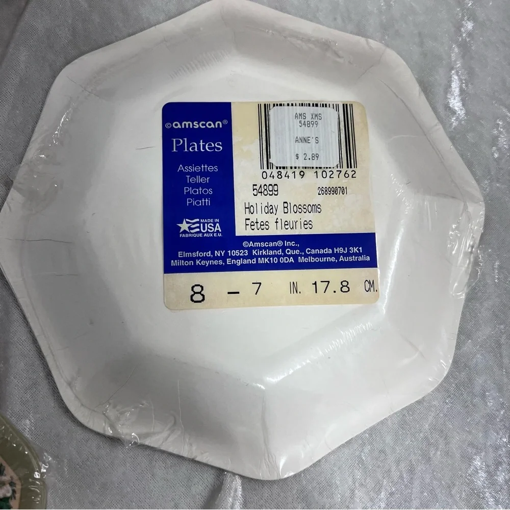 Vintage Festive Poinsettia Octagonal Salad Plates sealed 32 plates 7 inch.